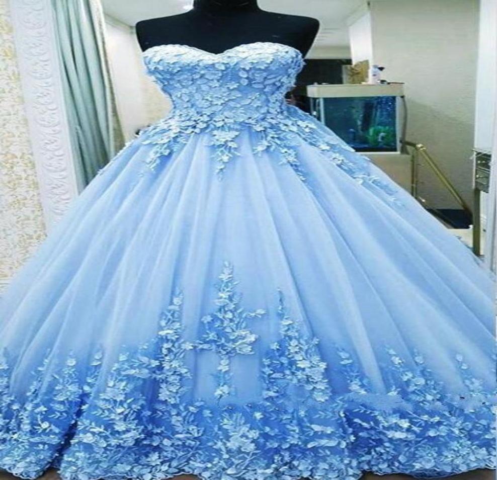 

2020 Ball Gown Prom Dresses Sweetheart Appliques Tulle Backless Bandage Light Blue Evening Gowns Quinceanera Dresses Sweet 16 Dres7704175, Light sky blue