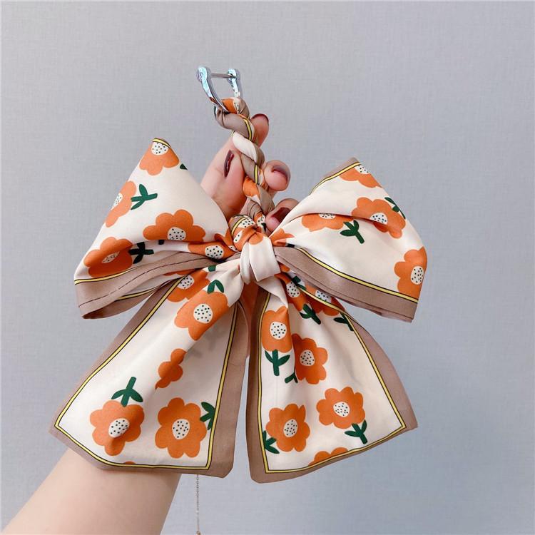 

Keychains 10pcs/lot Color Scheme Scarf Keychain Bag Pendant Clasp Car Key Chain Anti Lost Ribbon Bow Accessories Rings Woman Girl Gift