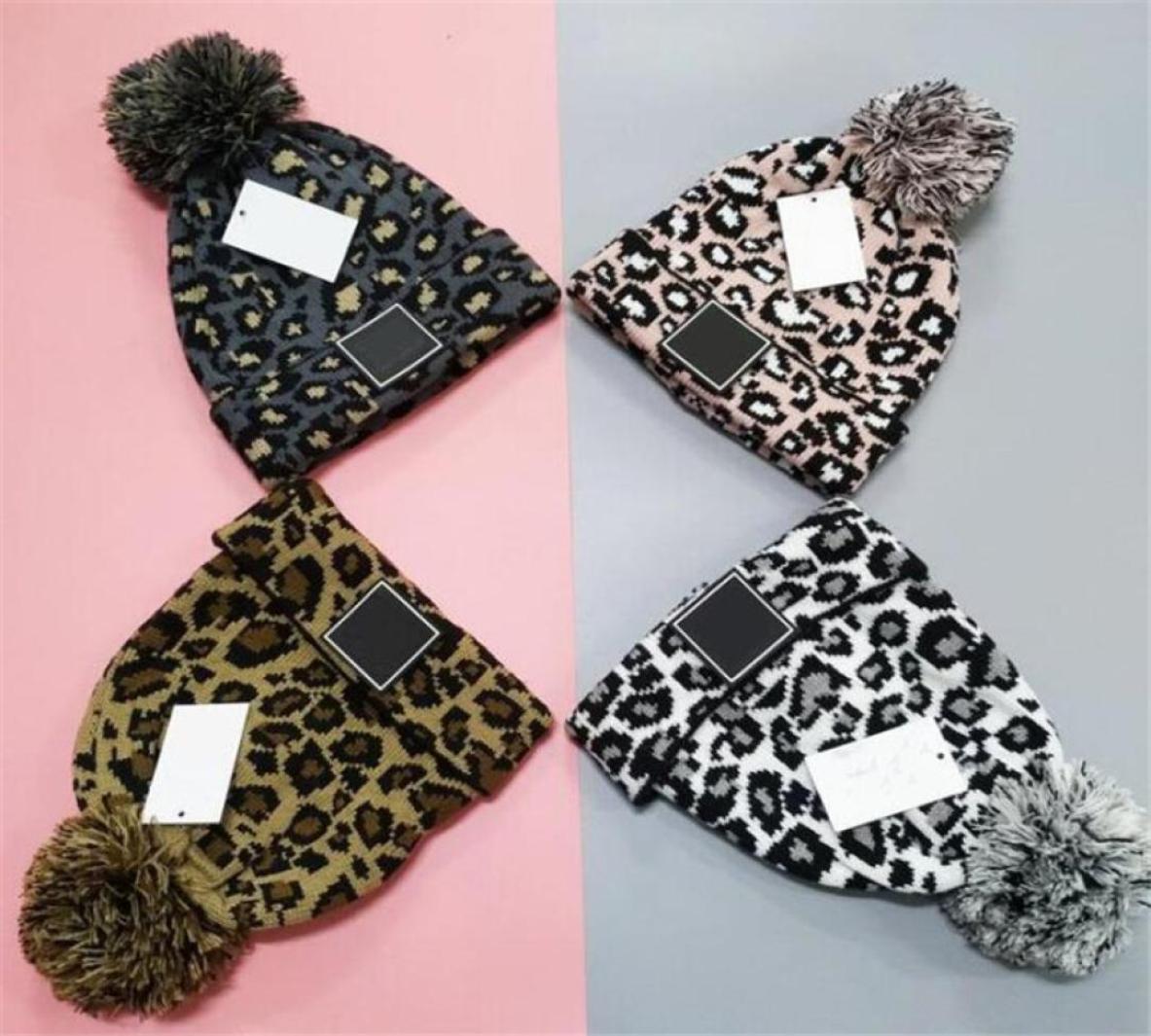 

Winter Cap Leopard Printed Hats Women Bonnet Thicken Beanies With Real Raccoon Fur Pompoms Warm Girl Caps Snapback Pompon Beanie H3751836
