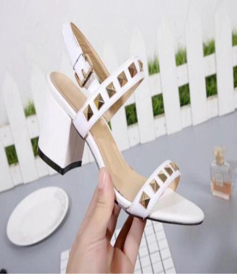 

2019 Fashion Womens Rivet Chunky High Heel 55MM Sandals Summer Pumps Ankle Strap Dress 100 Genuine Leather Ladies Buckle Shoes SZ4940853, Red