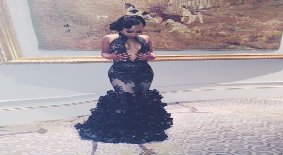 

Sexy Black Lace Ruffles Mermaid Evening Dresses Sleeveless High Neck Keyhole Prom Gown Hand Made Flowers Backless Formal Party Dre7617706, Sage