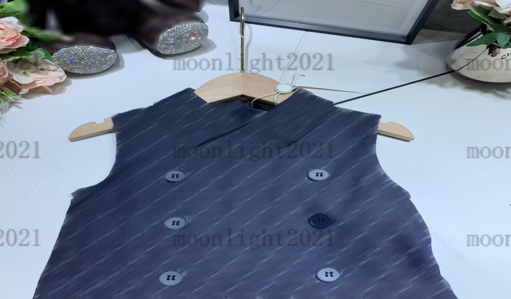 

designer girl dress2021 new spring and autumn children039s graffiti embroidered stripe girls039 lovely dress4076169, Wathet blue