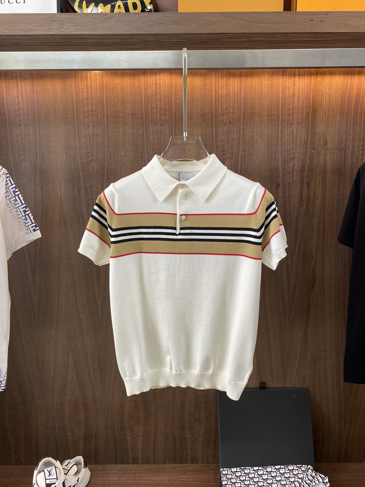 

dijia031# New Mens Stylist Polo Shirts Luxury Italy Mens Designer Clothes Short Sleeve Fashion Mens Summer T Shirt