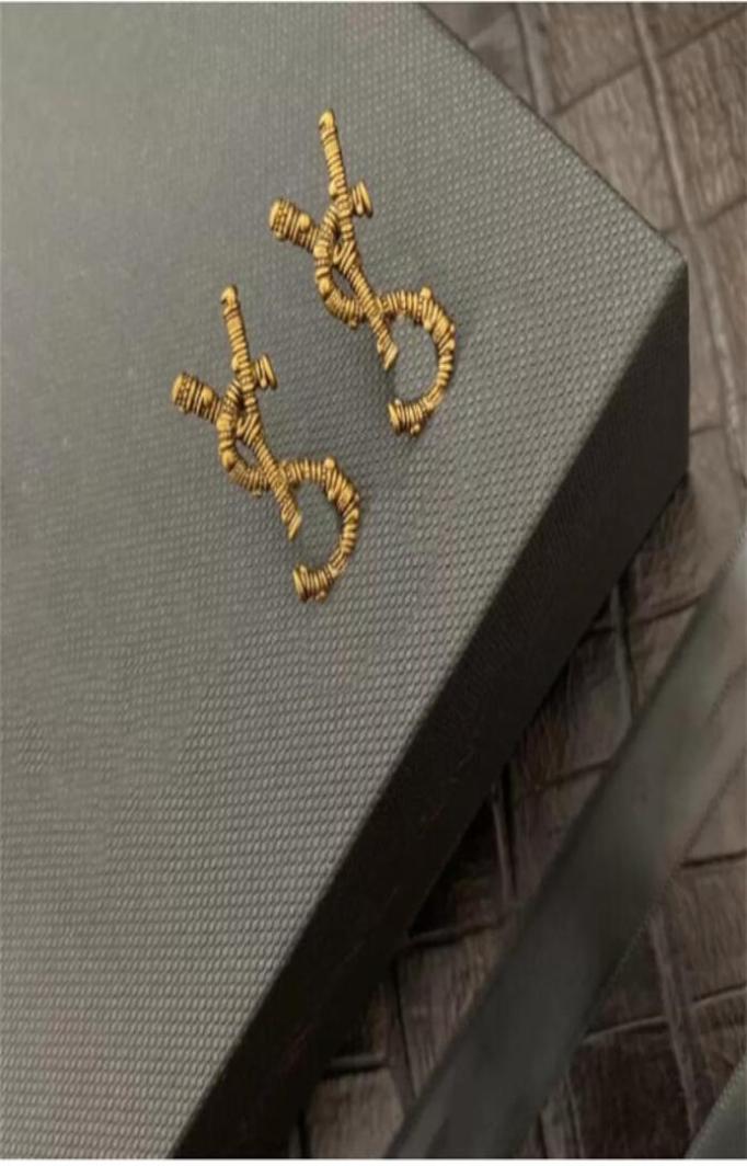 

Fashion Gold Stud Earrings Pendant For Women S Earring Luxurys Designers Jewelry Handmade Earrings 925 Silver Needles High Quality4354900