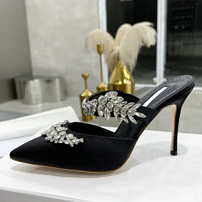 

2023 designer crystal embellished slippers fashion wedding stiletto sandals luxury stiletto sandals Joker size 35-41, Grey