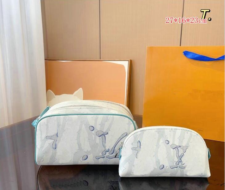 

Double zipper men travelling toilet bag Kit designer women wash large capacity cosmetic shower bags toiletry Pouch makeup bags Purse Crossbody Bag 27cm, White