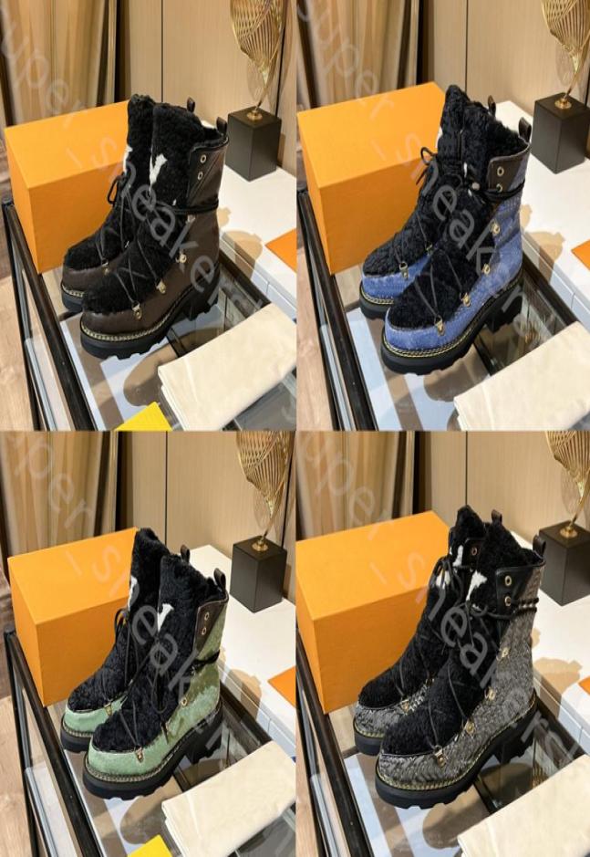 

2022 Designer Women Snow Boots Fashion Martin boot real leather Platforms wool keep warm Ankle boots with Original Box size 35424464359, Orange