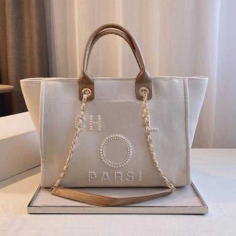 

Luxury Classic Women's Hand Bags Canvas Beach Bag CH Handbags Brand Fashion Female Large Backpacks Capacity Small Chain Packs Big Shopping Crossbody Handbag 39HT, Size45x30x15cm