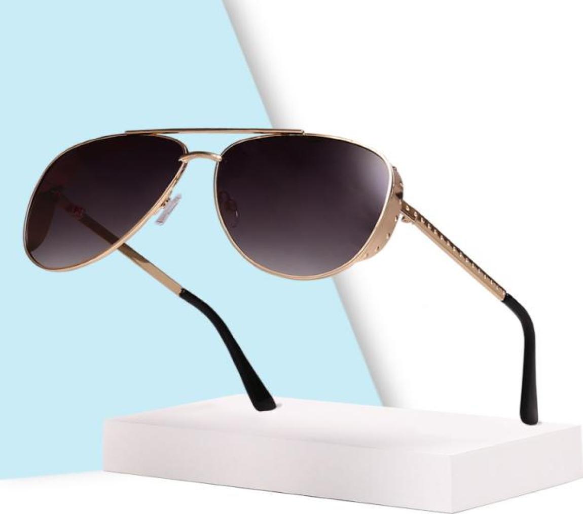 

Aviation Sunglasses Big Frame Super Light Metal Frame Pilot Sunglasses Man Woman UV400 Summer Mens Womens Oversized Glasses Zonneb1894238