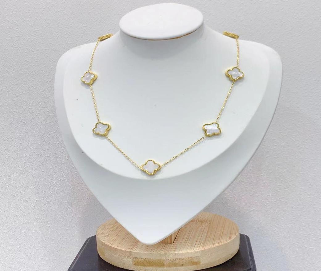 

Cute Women Clover Pendant Necklace Gold Plating Stainless Steel Bracelet for Gift8559796