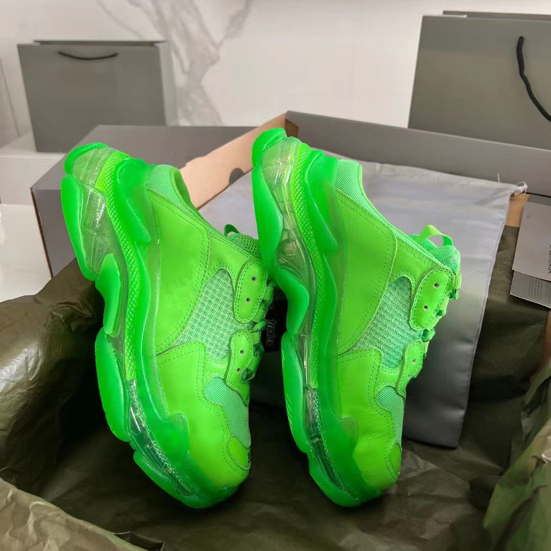 

2023 Top Quality Mens Womens Paris Casual Shoes Triple S Clear Sole Trainers Dad Shoe Sneaker Oversized White Black Runners Chaussures 35-46