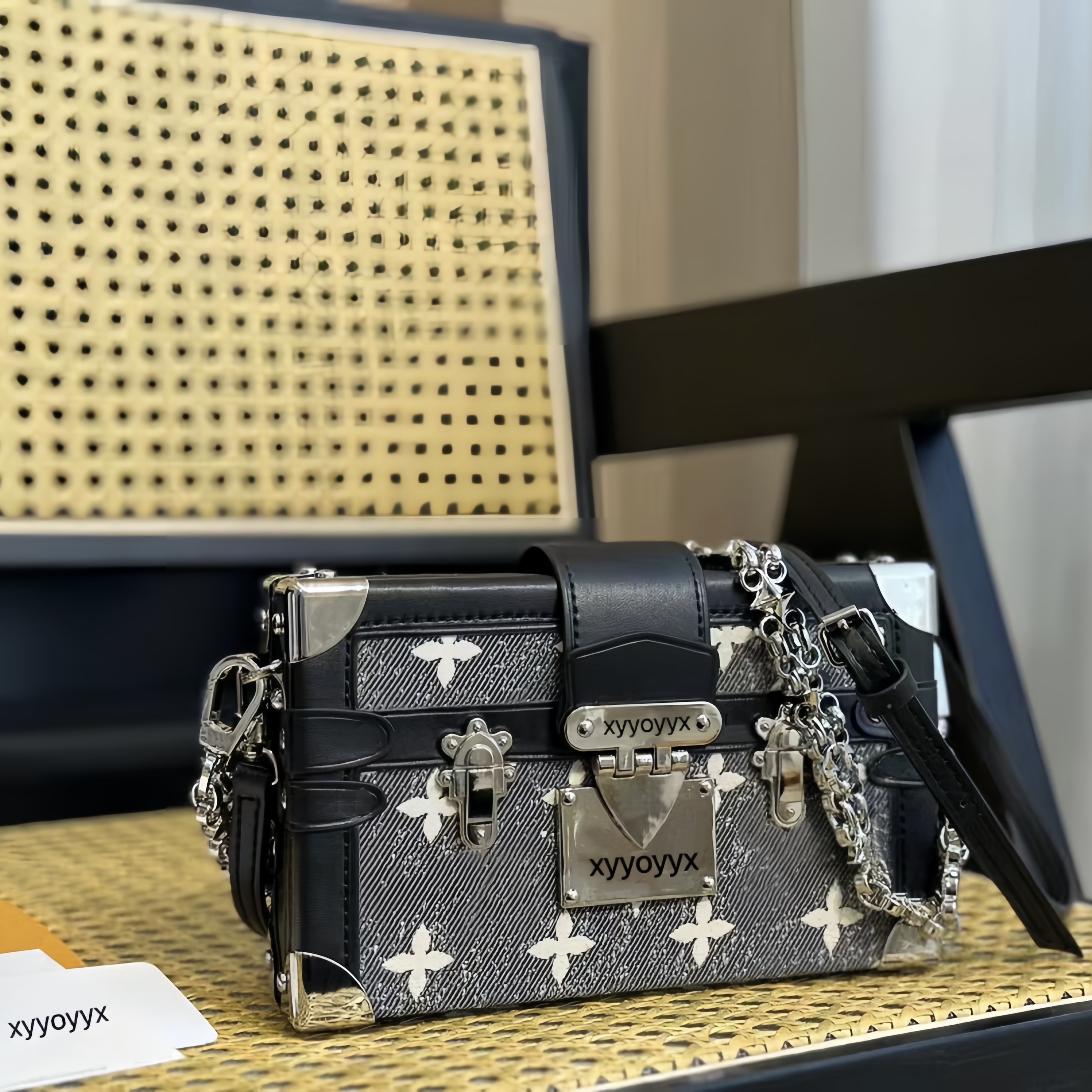 

crossbody bag petite malle designer bag tote crossbody luxury Genuine leather chain Top quality Lock Chains luxurys handbag Designer Bag box bag guess bag, 01