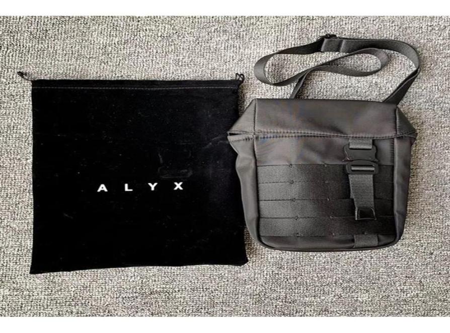 

Waist Bags High Street Hip Hop Alyx Men Women Functional Tactical Handbags Metal Button Canvas Bag 1017 9SM4023997, Sky blue