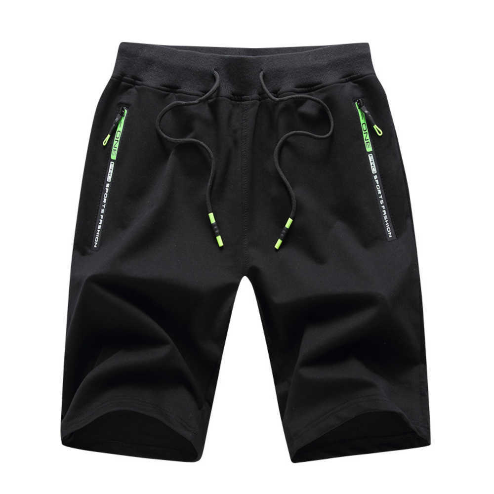 

Summer Casual Running Large Loose Beach Pants Men's Sports Shorts{category}, Black