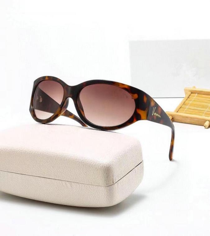 

Personality Double Beam Sunglasses Woman Versa 2022 Retro UV Protection Original Plastic Valentino Rectangle Retro Square9168121