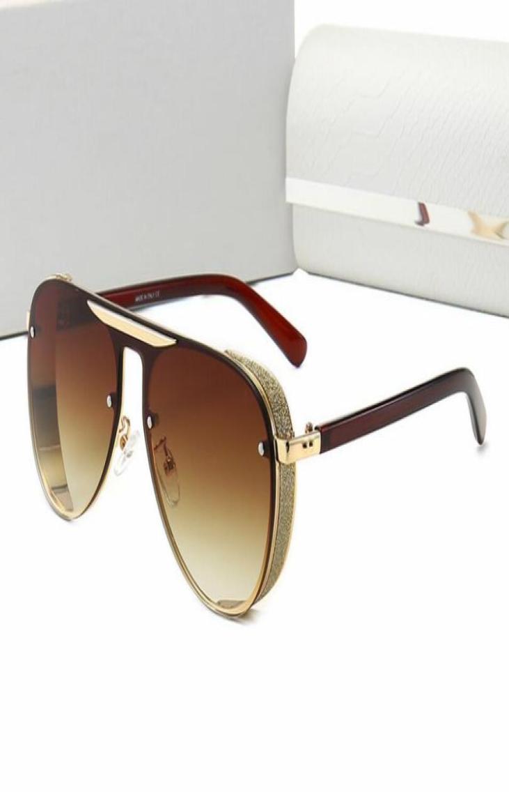 

Whole Style Ray Fashion Trend Sunglasses 59mm Lenses 5 Color Sunglasses Men Women Style Fashion Trend Designer Sunglas6537391