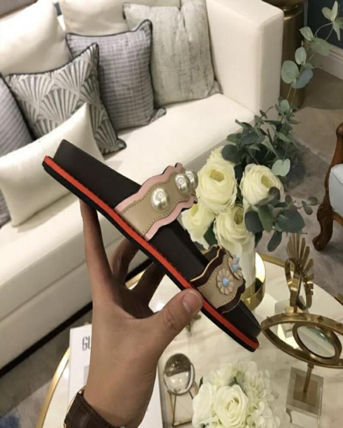 

SUMMER Fashion leisure Womens Patchwork real leather floral Pearly Beaded flat Platform slides Gladiator temperament Sandals High 2895207, Black