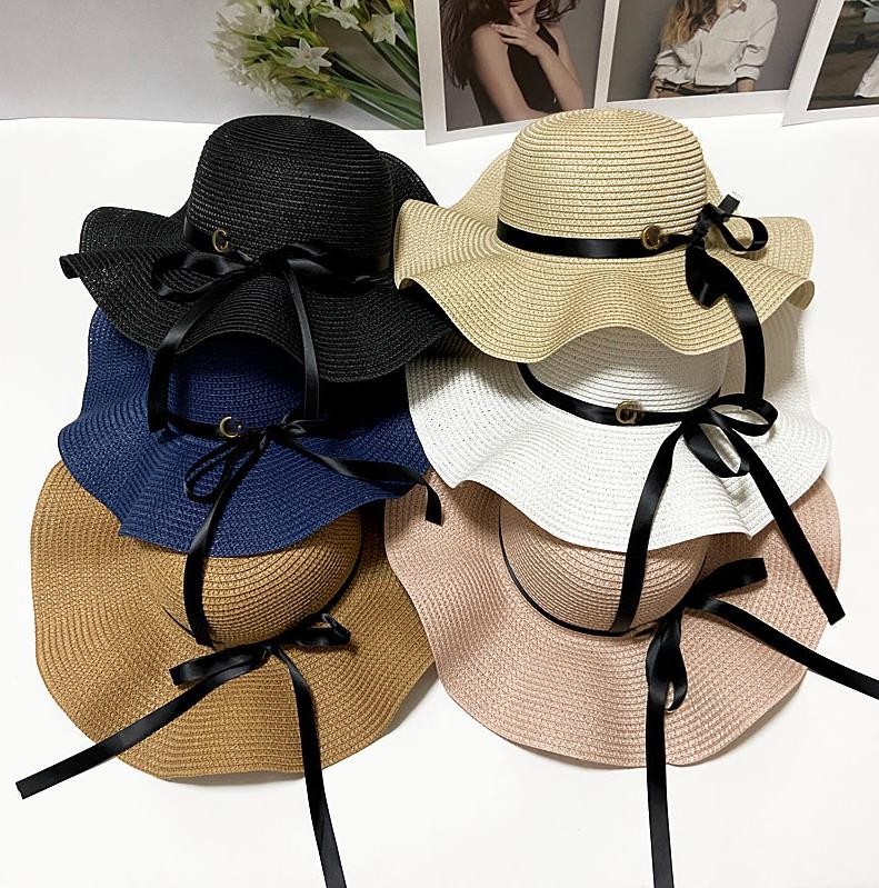 

2023 Luxury designer Alphabet Bent wavy hat men's hip hop sun Visor grid men's and women's straw hats fashion top Hat Q1