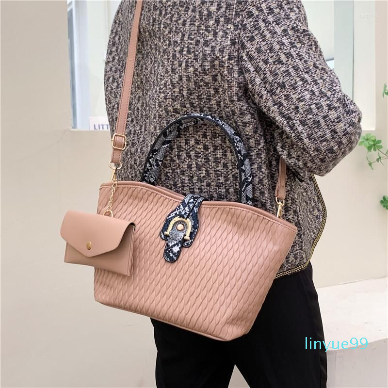 

Evening Bags Fashion Rhombus Embossing Designer Handbags For Women 2023 Shoulder Bag, Black