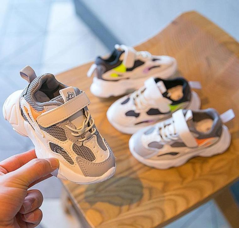 

2021 New Sprng Autumn Kids Shoes for Boy Infant Girl Running Shoes Kids Tennis Black Gray Baby Girl for 1 Year Old D122035341555