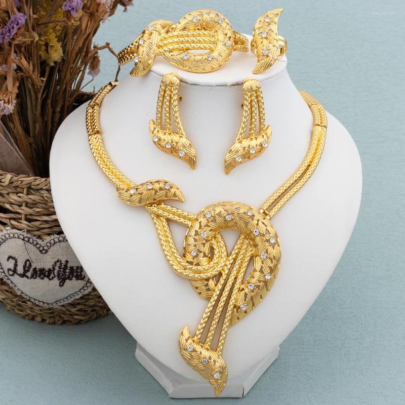 

Necklace Earrings Set Luxury Gold Plated For Women Guitar Shape Italy Dubai Classic Jewelry Lady Wedding Party Gift, Picture shown