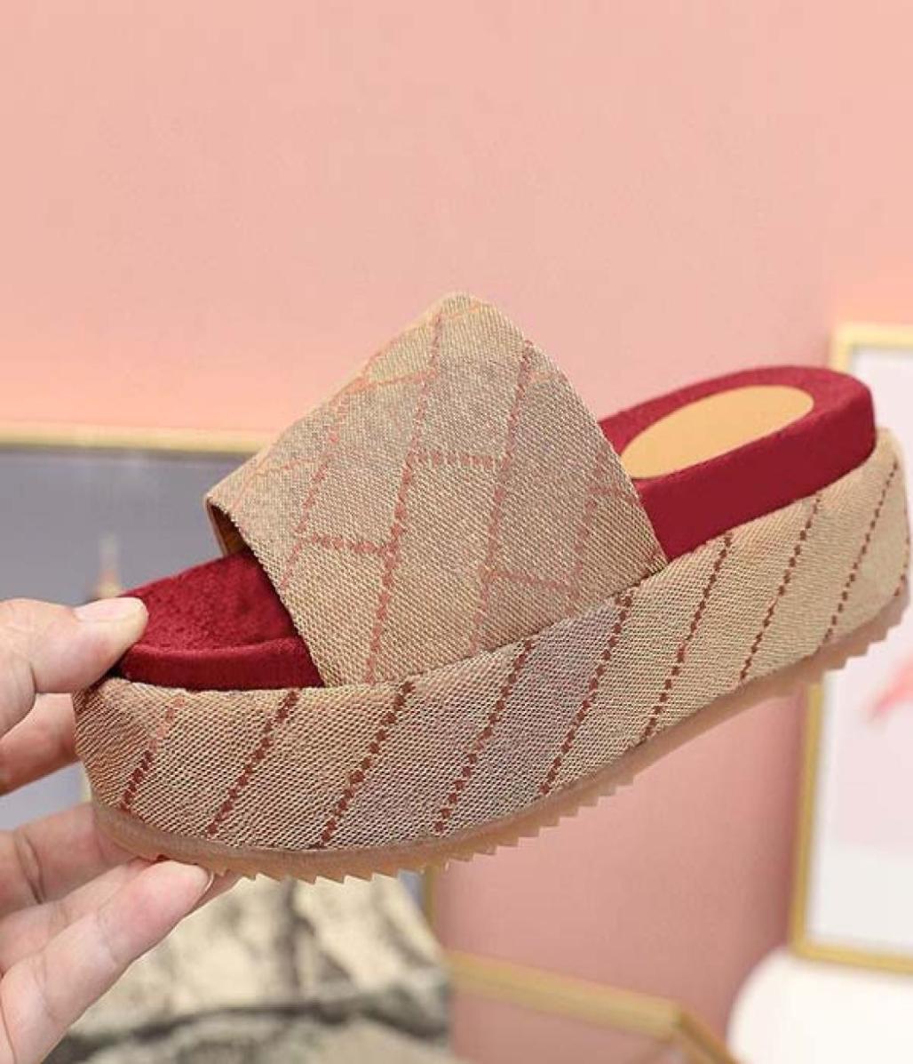 

Newest Women Slide Sandal Designer Platform Wedge Slipper Original Genuine Outdoor Beach Flat Shoes Thick bottom Slippers 8 Colors8766550, Multi