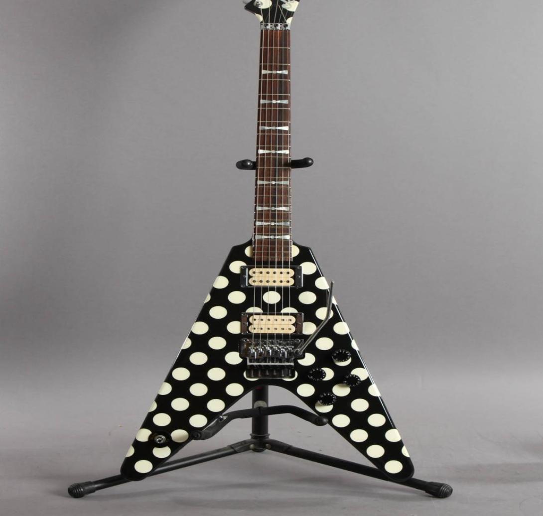 

Rare Jack Randy Rhoads Polka Dot Black Flying V Electric Guitar MOP Bowtie Inlays Floyd Rose Tremolo Bridge Locking Nut Whammy8318467