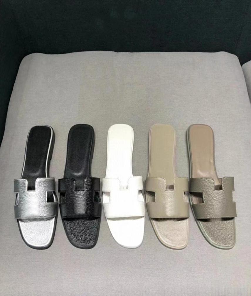 

Women Designer Sandals Slides Graffiti Luxury Diamond Flat Leather Rubber Fashion Flip Flops Women Outdoor Beach H Slippers 35414233308, Clear
