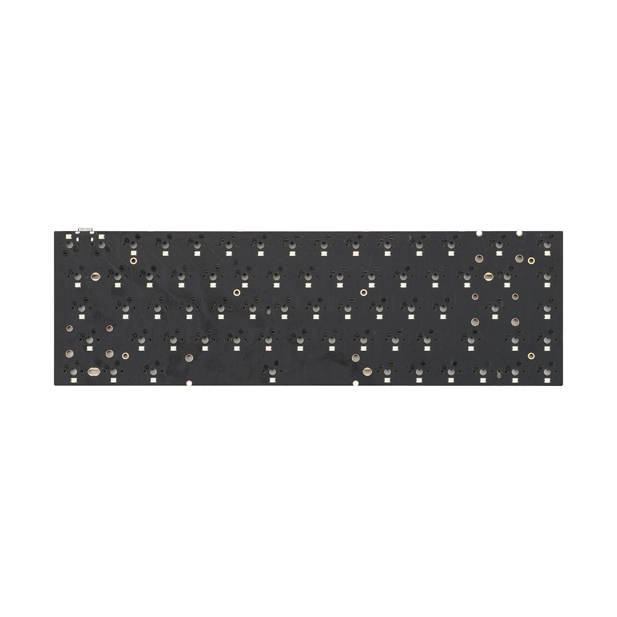 

Combos KBDFANS DZ65 RGB V3 Hot swap PCB 68 keys layout for mechanical keyboard
