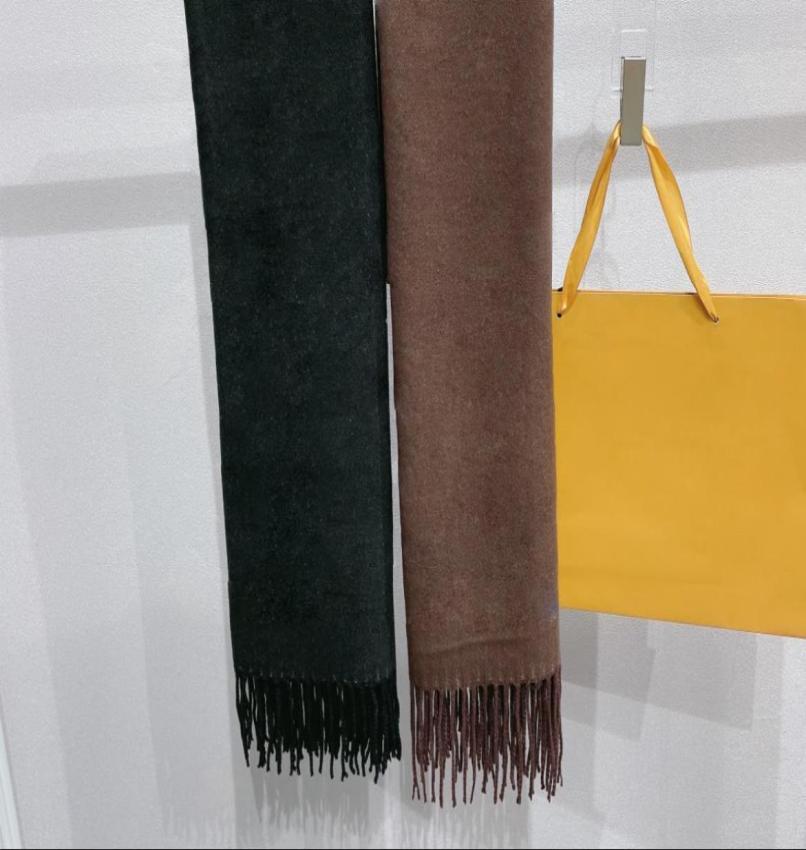 

100Cashmere mens Designer Scarf man Printed embroidery style Shawls Winter Print Satin Square Head women Scarves Big Size 180X65 9541537