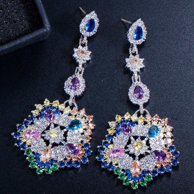 

Stud Fashion New Trend S925 Silver Needle Tassel Flower Earrings Color Flower Gradient Color Earrings Women Allmatch Romantic Gift