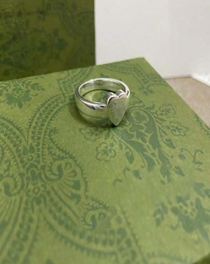 

Fashion designer silver letter band rings love heart ring bague for women lady Party wedding lovers gift engagement jewelry With B7500547