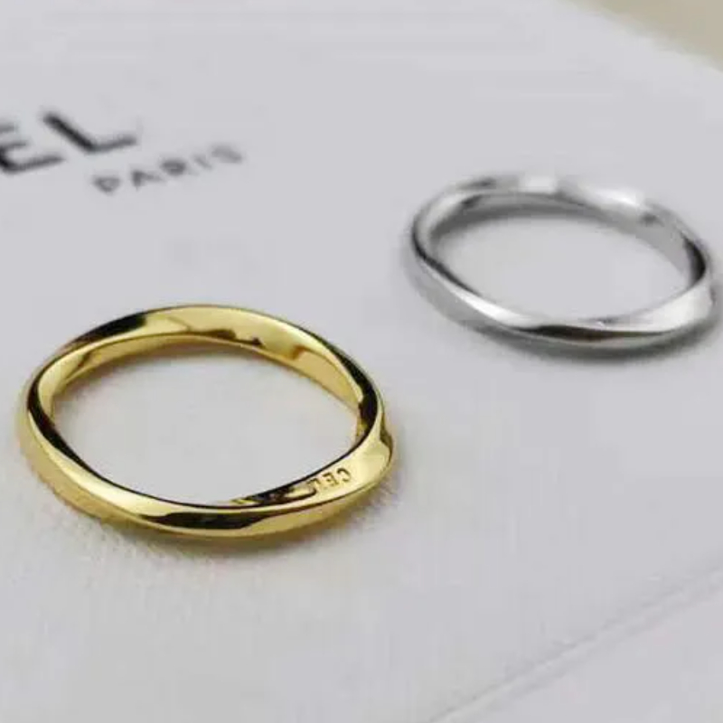 

New Designer Band Rings Plain Thin Pair Minimalist Ins Design Fashionable Tail Irregular Twist Bague Couple Anello with Box for Women