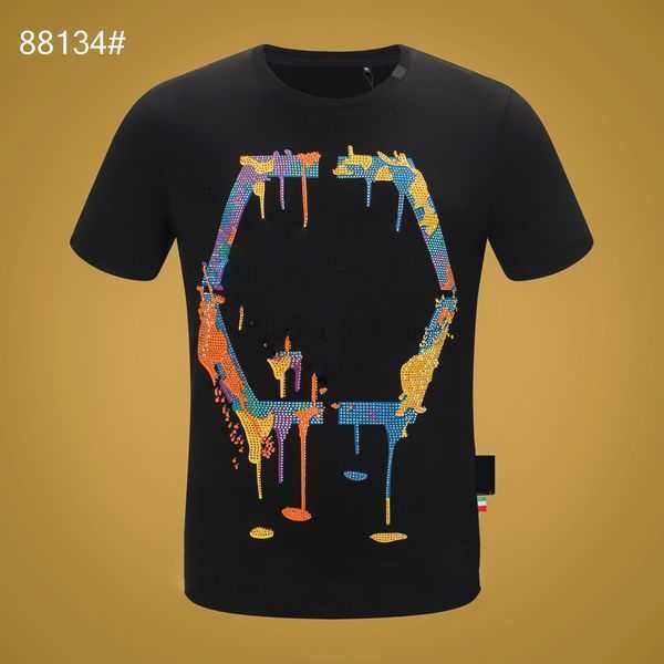 

2023ss mens tshirts men designer PLEIN BEAR skull diamond t shirt short sleeve dollar brown bear brand tee oneck high quality skulls tshirt tees tops pb 4NJW5