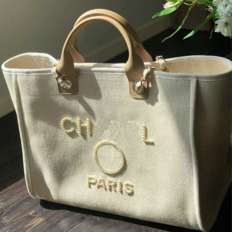 

Other Bags Womens Luxury Brand Hand Bags Canvas Beach Bag Fashion Ch Handbags Classic Female Large Backpacks Capacity Small Chain Packs Big Shopping Cros6utj