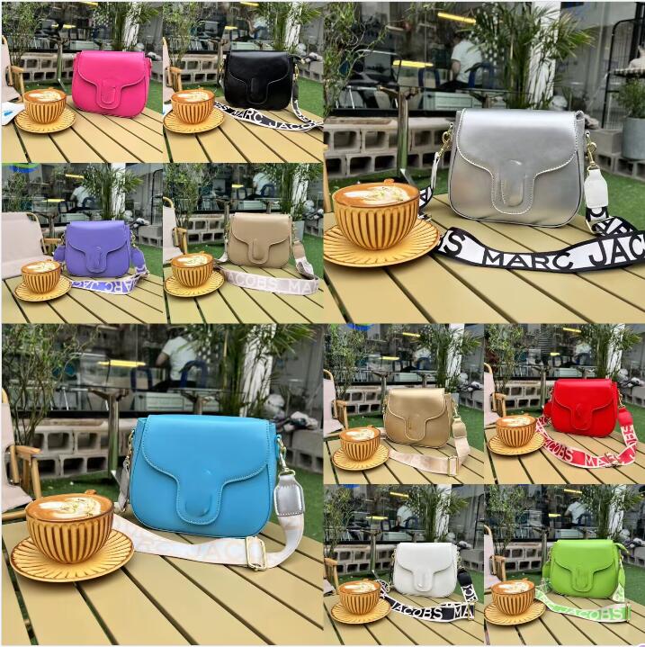 

Designer bag Luxury sunshade cloud handbag Womens pillow bag Sheepskin warm and sweet full of enthusiasm 2023 latest fashion pillow tiger cloud bag