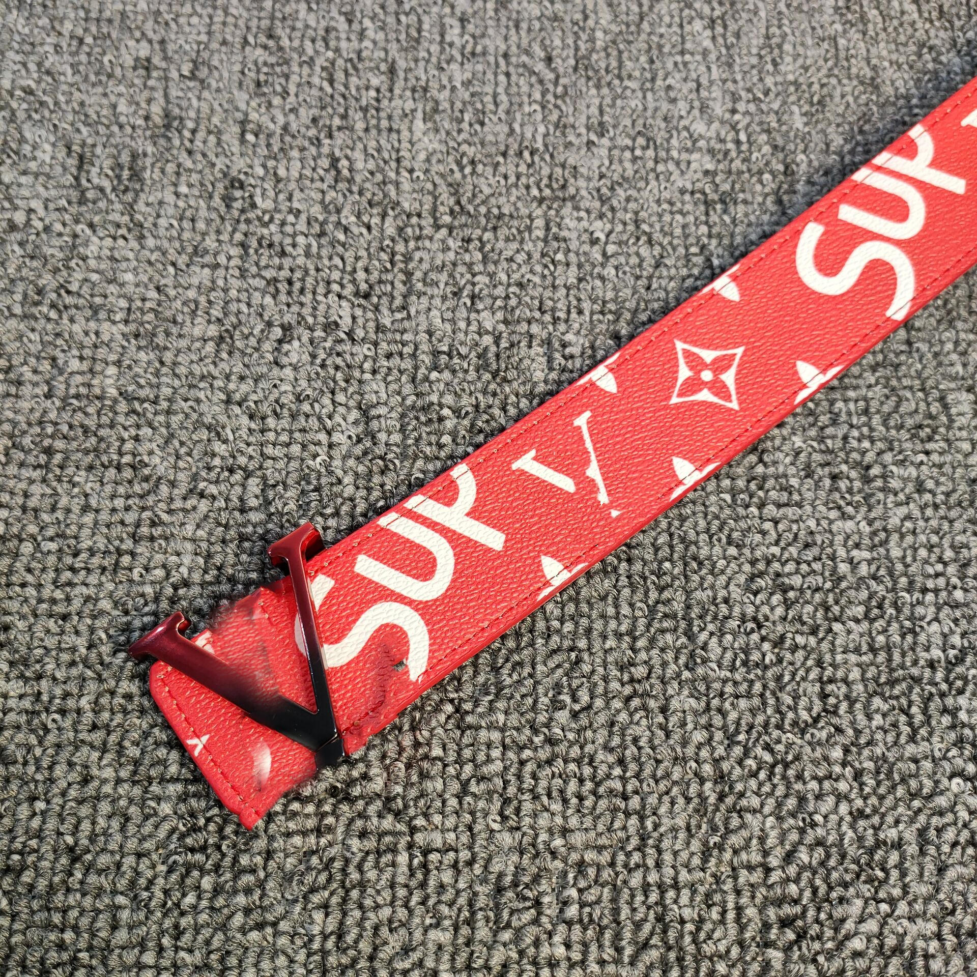 

New men's and women's belts personality fashion 3.8cm European and American explosive belt no box, Customize