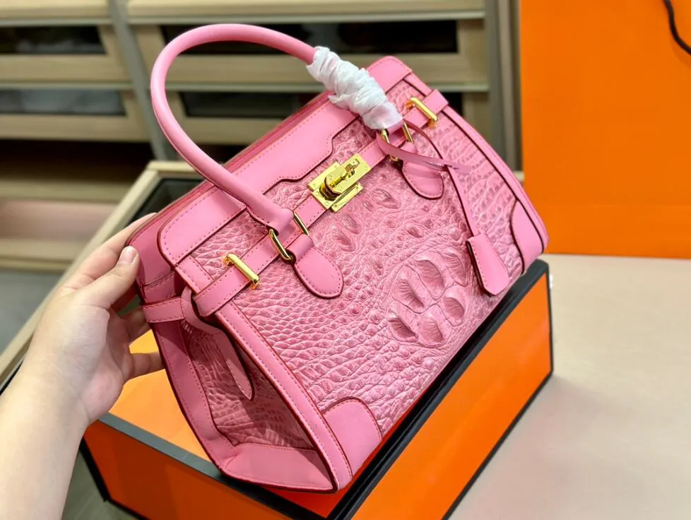 

2023 New Fashion Purse Women Totes Shoulder Bags Cowskin Genuine Leather Handbag Scarf Charm High Quality Shoulder straps locks 7colors size 30cm