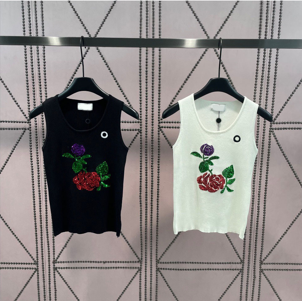 

2023 Fashion New Summer Women' O-neck Flower Embroidery Sleeveless Tank Tops Women Lady Elegant Loose T-shirts, Black