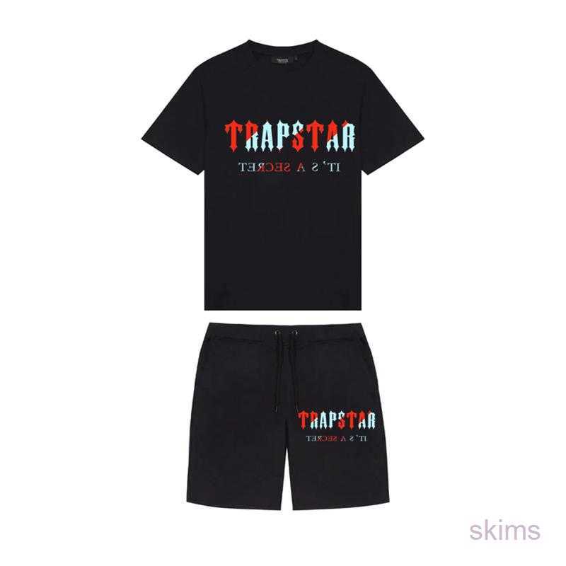 

Brand TRAPSTAR Clothing T-shirt Tracksuit Sets Harajuku Tops Tee Funny Hip Hop Color T Shirt Beach Casual Shorts Se, Size 10