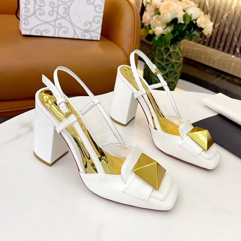

Black leather thick heeled sandals designer summer beautiful high heels fashionable and versatile sexy model women shoes