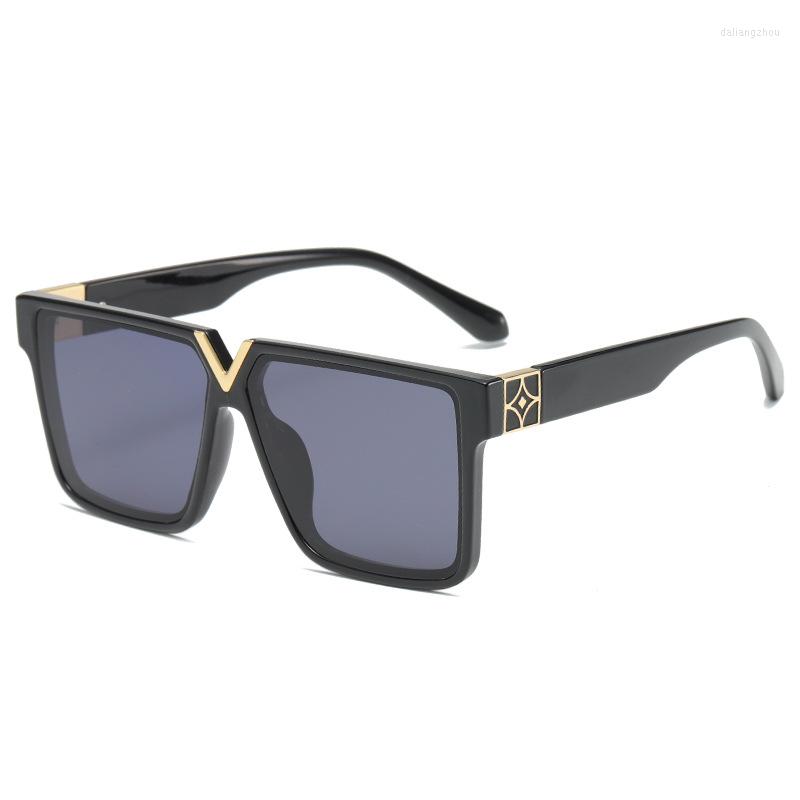 

Sunglasses High Quality Oversized Men 2023 Big Frame Sun Glasses For Women Vintage Eyeglasses Luxury Feminino