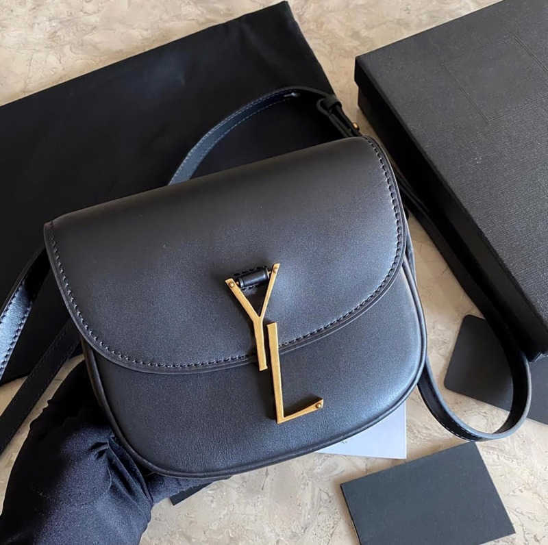 

Women's cassanda Crossbody messenger Bags Mens half moon tote Handbag Genuine Leather saddle kaia bag fashion pochette clutch flap Shoulder Luxury Designer hobo bag, Black gold