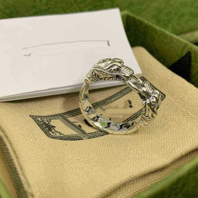 

2023 New designer jewelry bracelet necklace ring Accessories ancient personality snake head style summer versatile