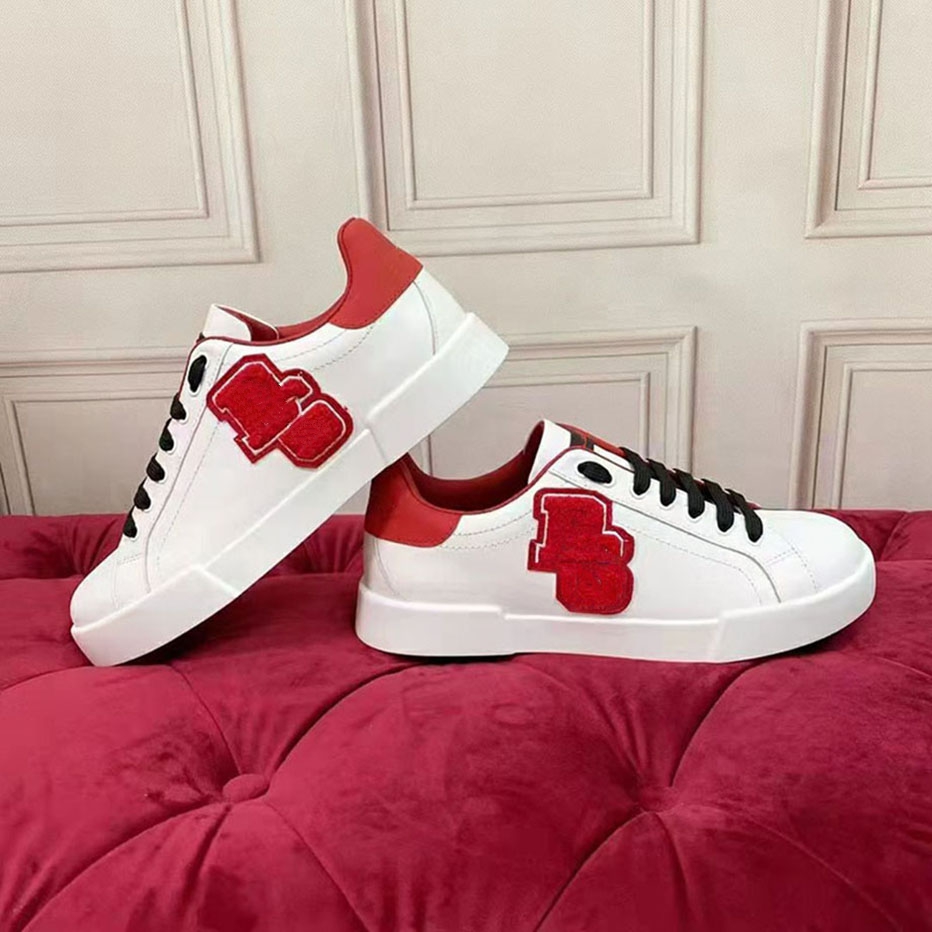 

Shoes Women Autumn Genuine Leather Sneakers Graffiti Print Platform Designer Shoes Bling Rivets Letters Flats Footwear Size34-45 mjnbv00001