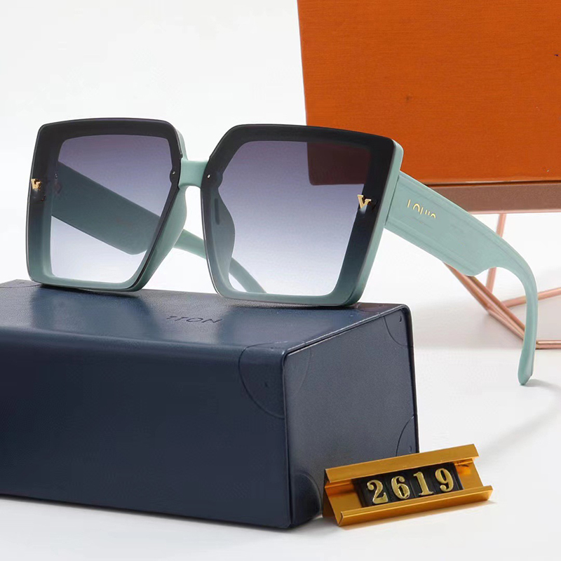 

Designer women's sunglasses Glasses Summer Men's sunglasses Luxurious and fashionable frames with letters Fashionable driving Wearing sunglasses Sun shading