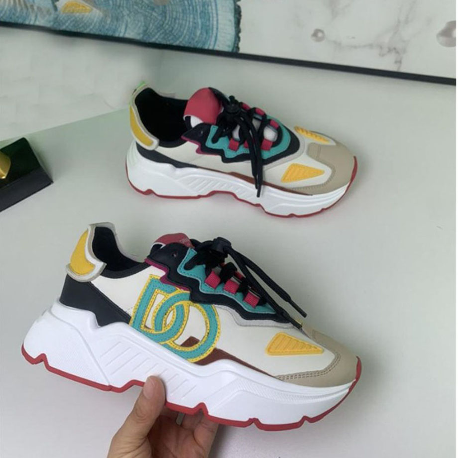 

2023 Designer Shoes Men Luxury Designers Sneaker Women Platform Leather Casual Shoe Low Top Lace Up Sneakers With Clear Sole New Trainers mkpu000004