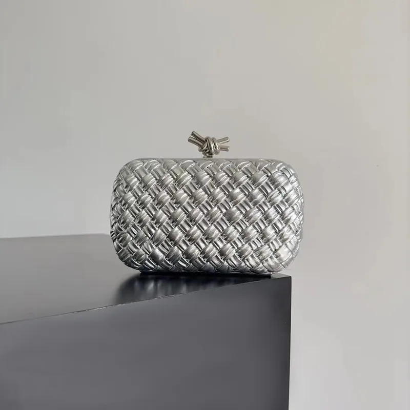 

quality Clutch handbags designer Evening Bags lady luxurys Fashion party golden Knitting hand silver gold plated leather Patchwork bag phone cosmetics wallet 21cm