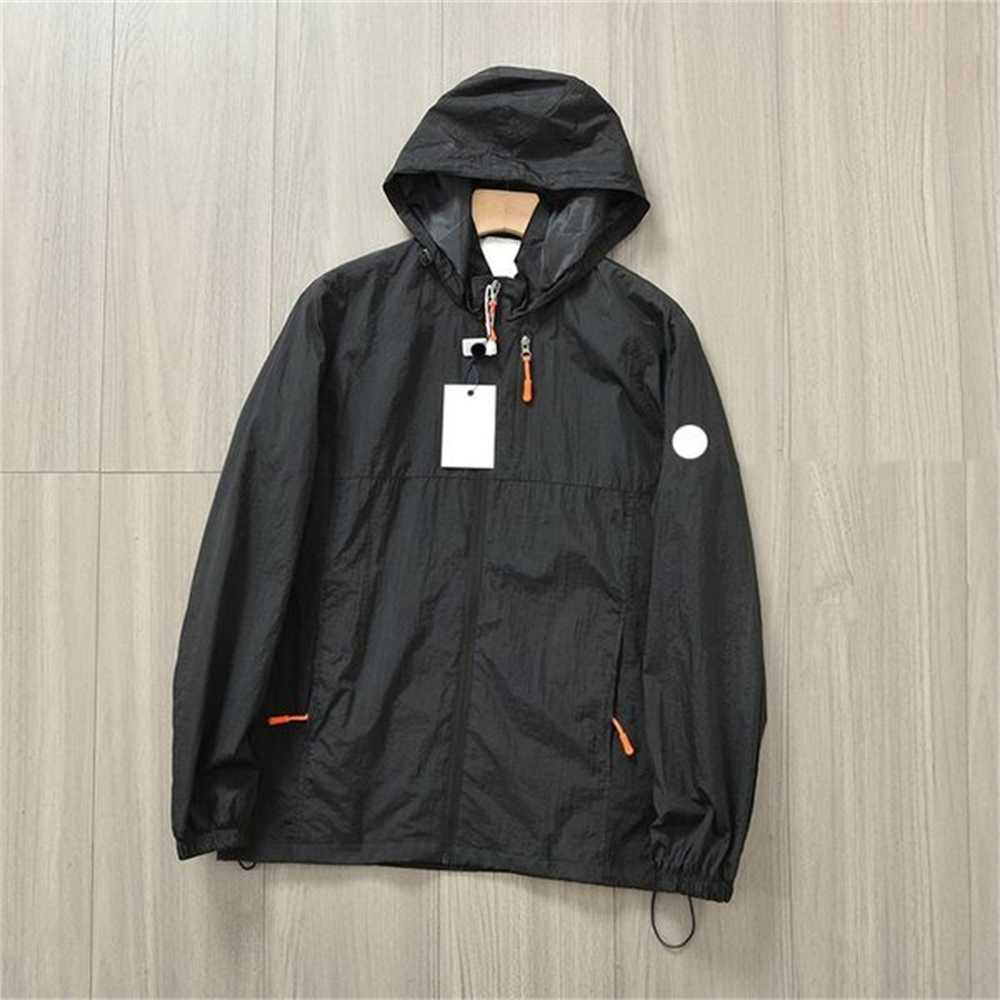 

Classic Summer Outdoor Thin Hooded Mens jacket Fashion casual men windbreaker Designer sun protection clothing PDZ8, Yellow