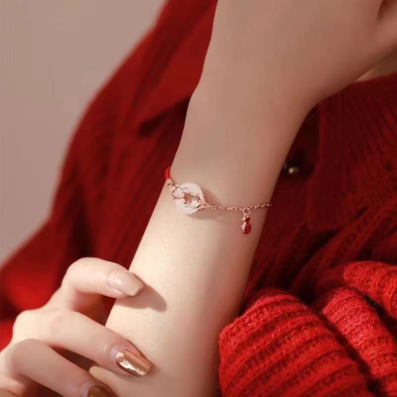 

Jin Li Ping An Buckle Bracelet, Sterling Silver, Female Ins, Small Design, Red Rope Handpiece for Girlfriend and Best Friend's Birthday Gift